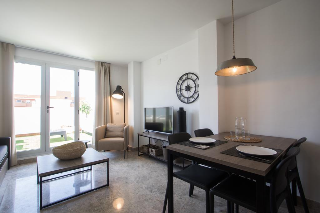 Flatsforyou Marina Playa Valencia Exterior photo